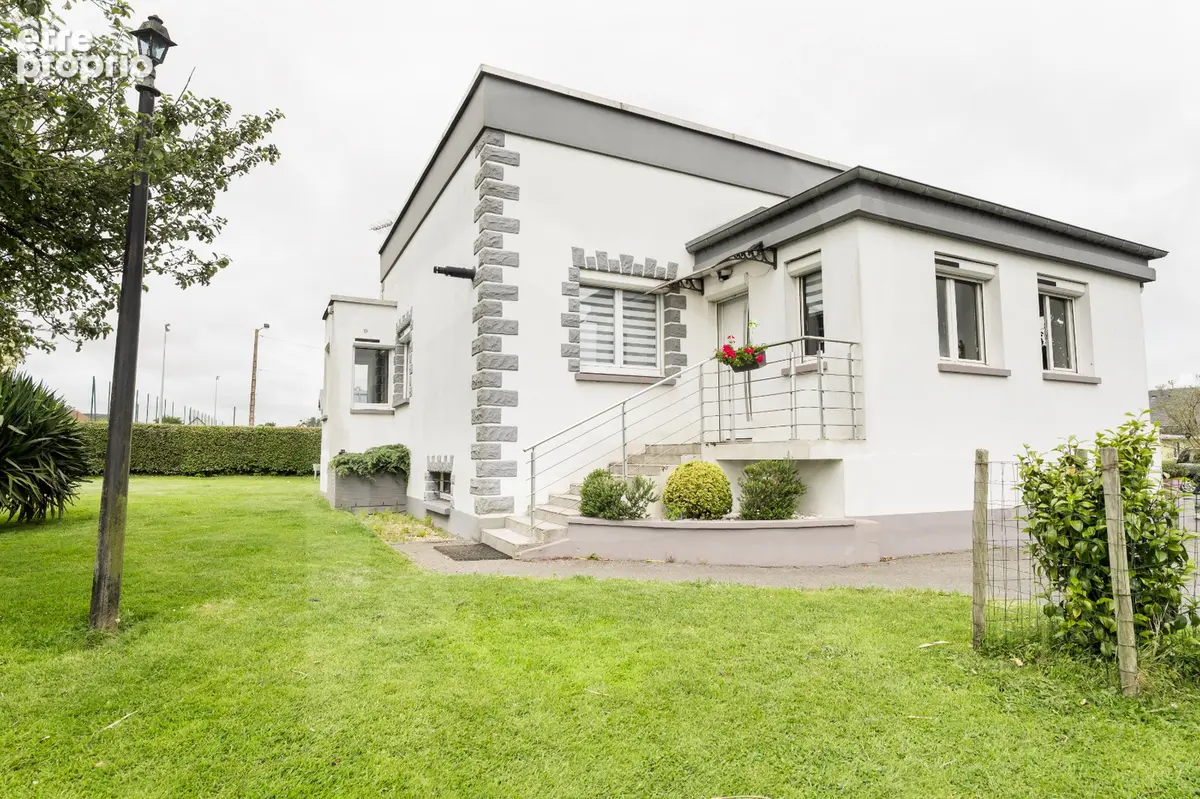 Maison à SAINT-SAUVEUR-D'EMALLEVILLE