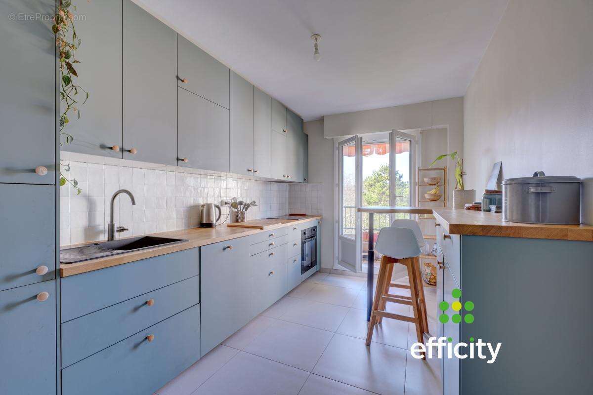 Appartement à OULLINS