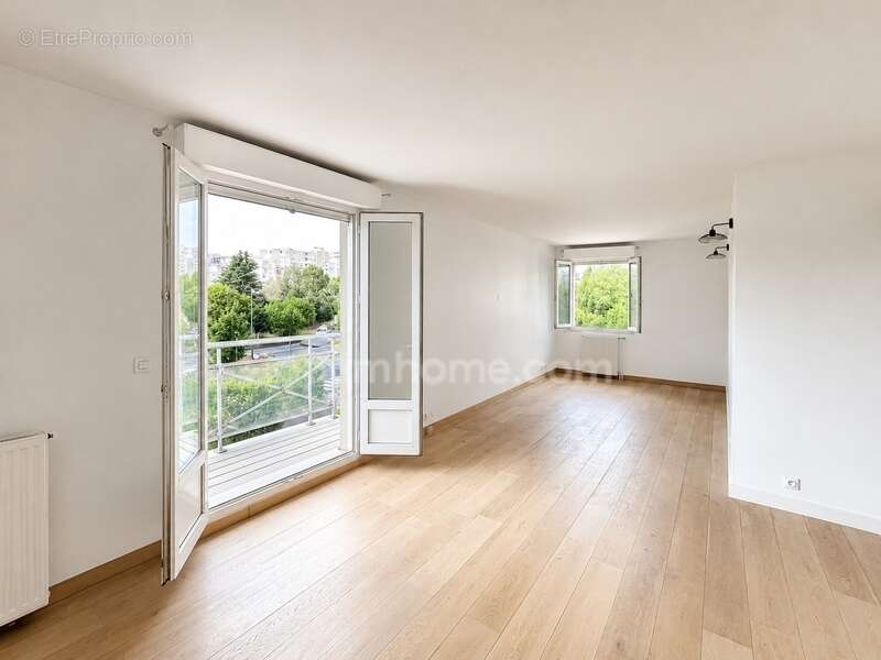 Chatou (78) - appartement 100m2 - 5 pieces - 2 chambres possibilite 3 - residence de standing la francilienne - lumineux - balco - photo 2