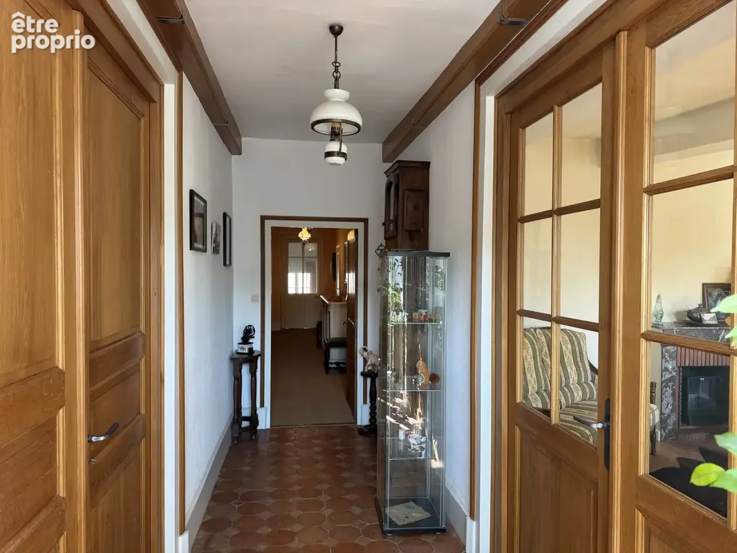 Magnifique appartement de 243 m2 a corbigny - photo 5
