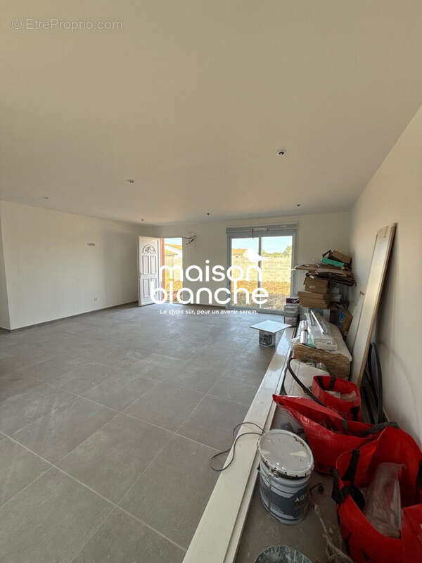 Maison à SAINT-ANTOINE-SUR-L&#039;ISLE