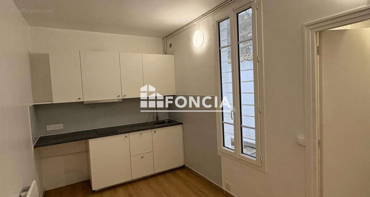 Appartement à SAINT-MAUR-DES-FOSSES