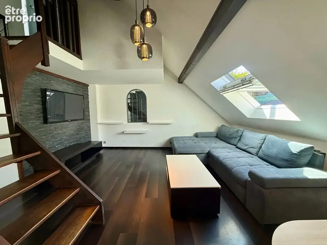 Superbe T2 rénové en duplex - photo 2