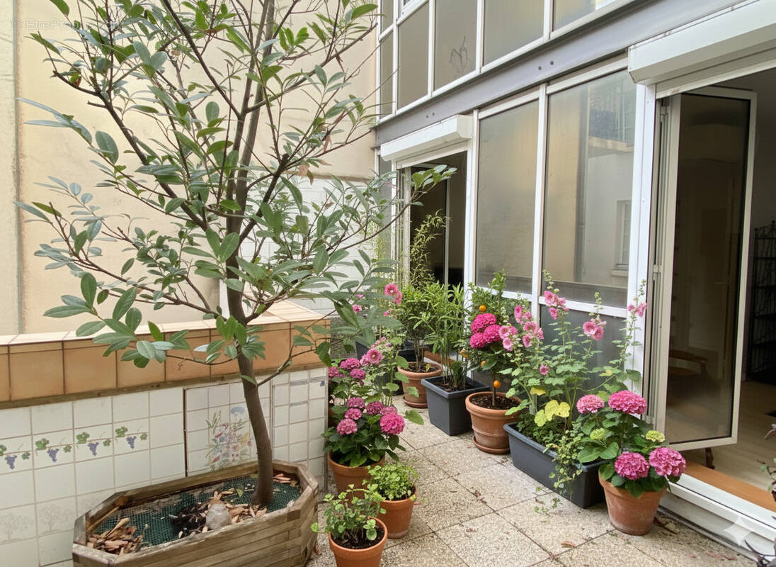 Appartement à PARIS-3E