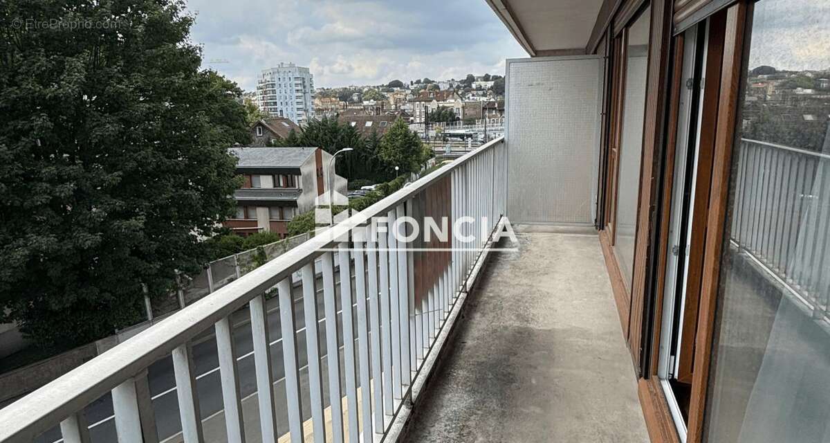 Appartement à JUVISY-SUR-ORGE