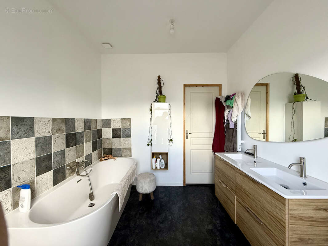 Maison à CAMPHIN-EN-CAREMBAULT