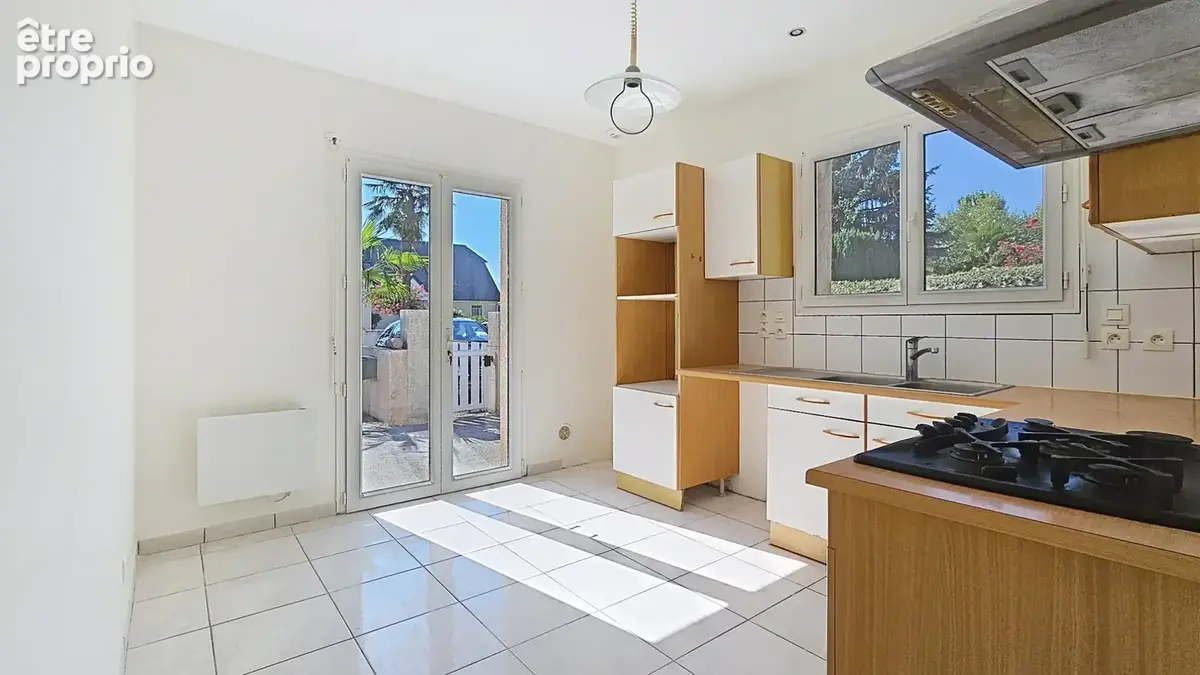 Maison à vendre 5 pièces avec garage et jardin HORGUES (65) - photo 9
