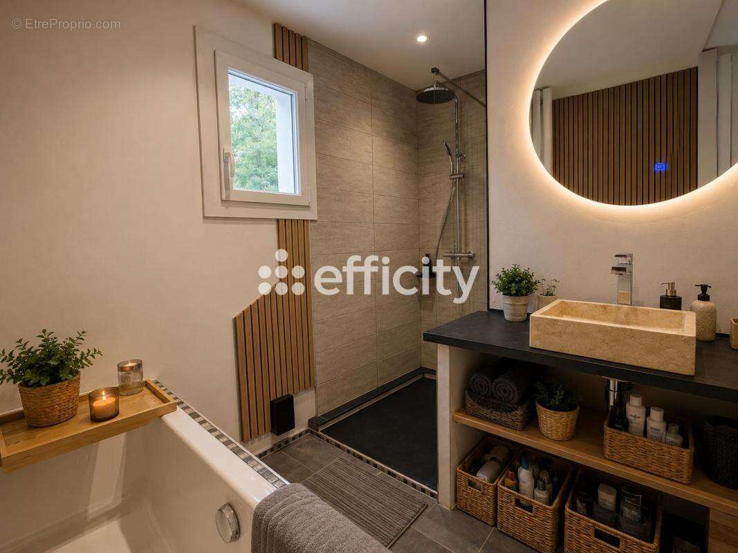 Maison 180 m² à Basse-Goulaine  - photo 11