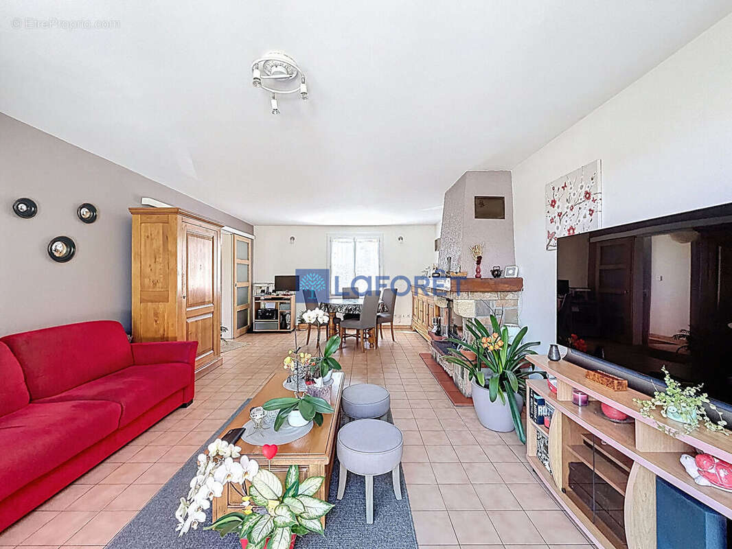 Maison à SAINT-GERMAIN-LES-CORBEIL