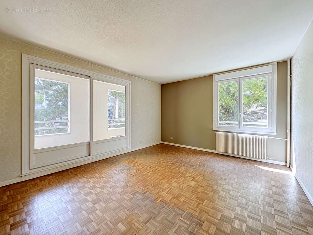 Appartement à LYON-5E
