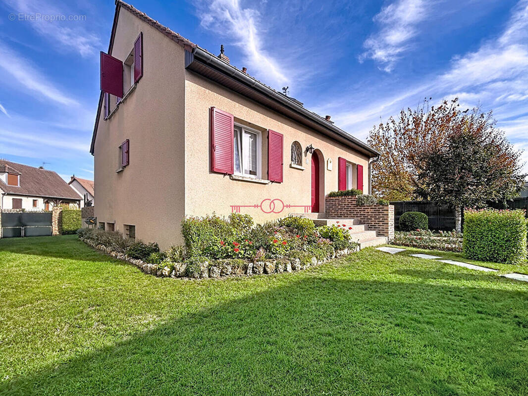 Maison à TINQUEUX