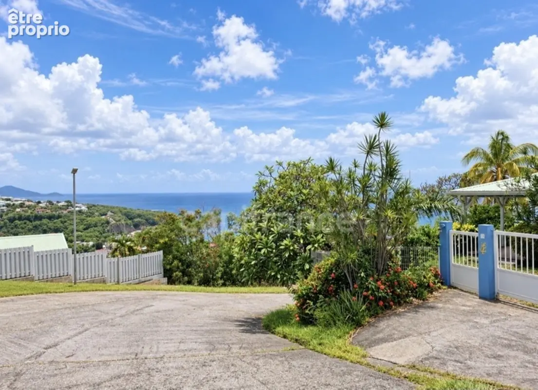 À vendre – Maison Duplex avec Vue Mer – Casse-Pilote, Quartier Les Hauts de Maniba - photo 23