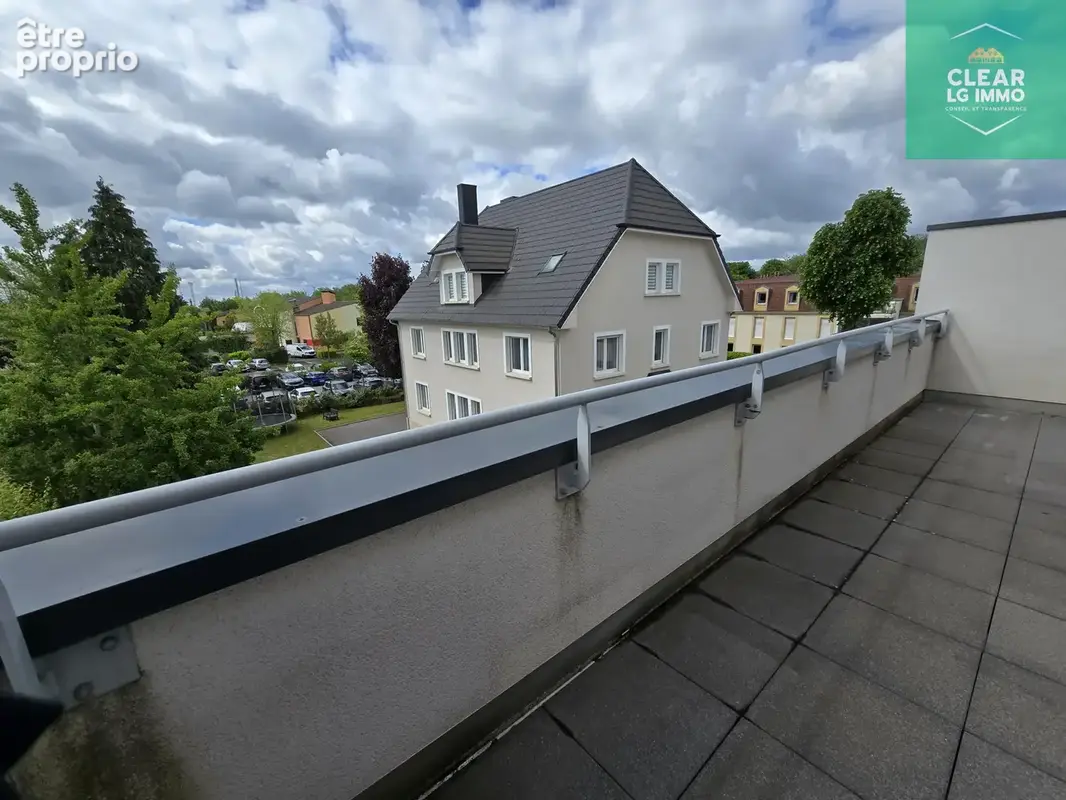Appartement - 66 m2 - 3 pièces - terrasse - box - photo 8