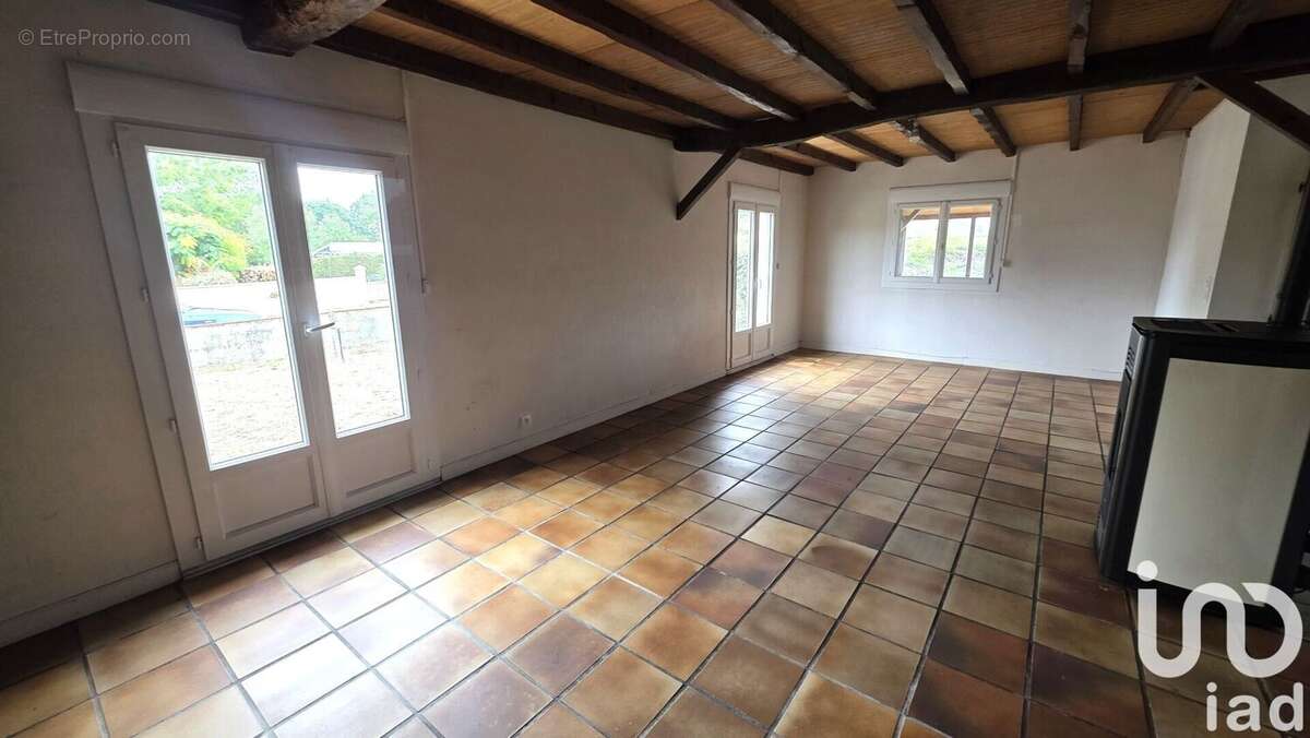 Photo 2 - Maison à DONNEZAC