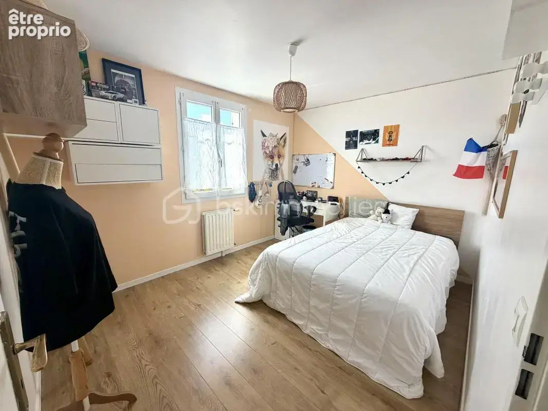 Maison familiale T6 104m2 au cœur du Bourg - photo 5