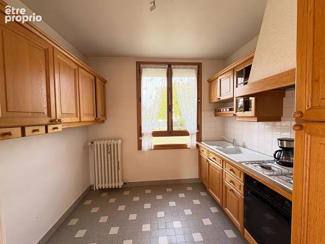 Maison vivable de plain-pied avec jardin, garage et beau potentiel ? Beauvais - photo 5