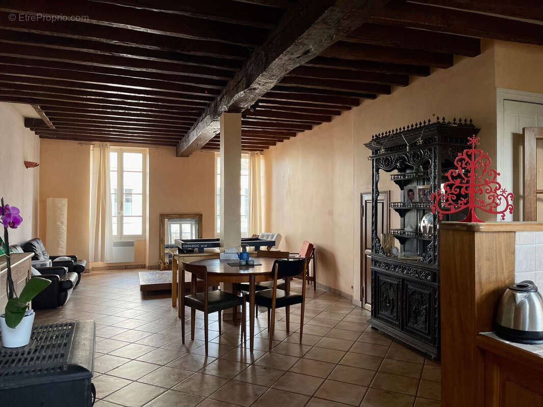 Maison 6 pièces 168 m2 - photo 2