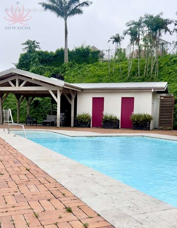 n°2 - Appartement à FORT-DE-FRANCE