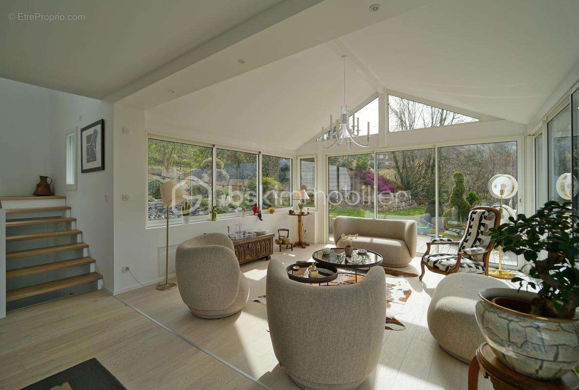 Maison à SAINT-JORIOZ