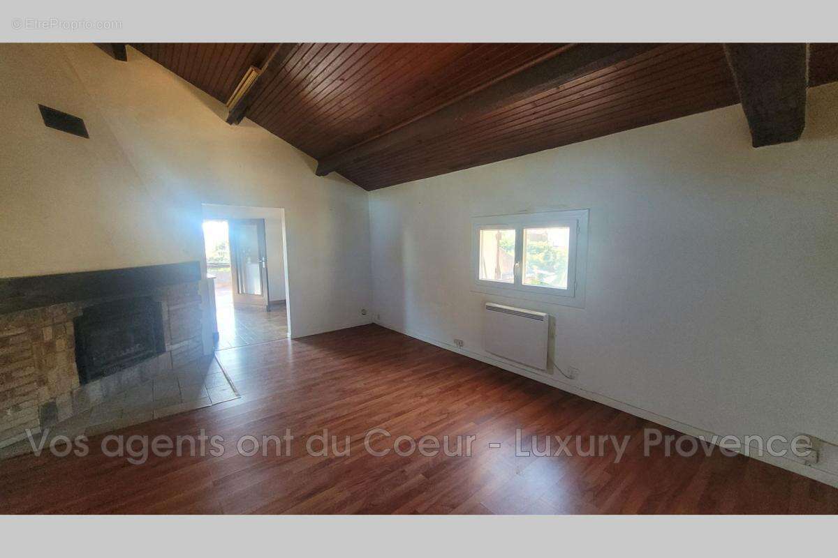 Maison à SAINT-SAVOURNIN