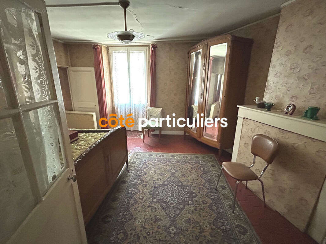 Appartement à VILLENEUVE-LE-ROI