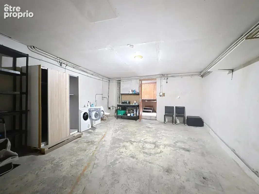 Avignon Intra-muros. Maison de ville 6 pièces 123m² garage - photo 16