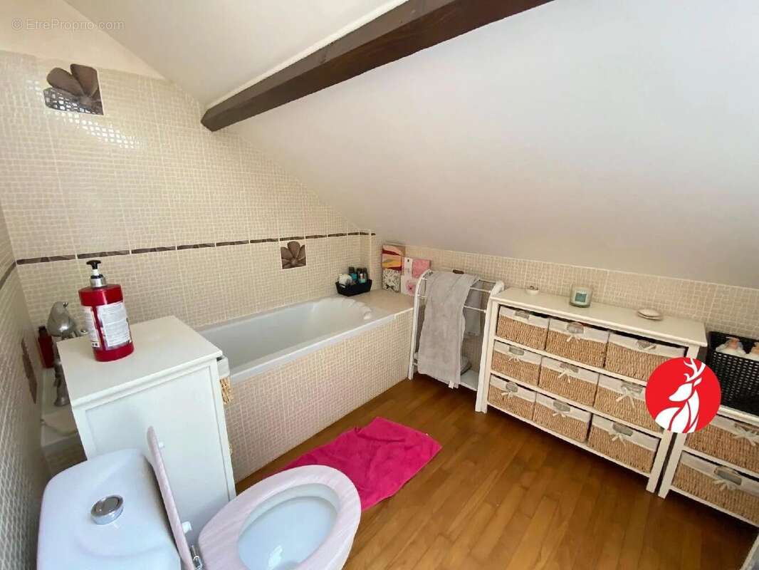 Maison à FONTAINEBLEAU