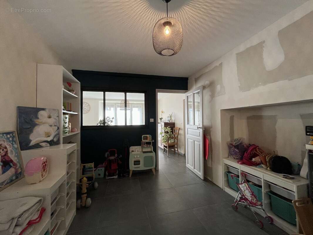 Maison 191 m² à Lorcieres  - photo 8