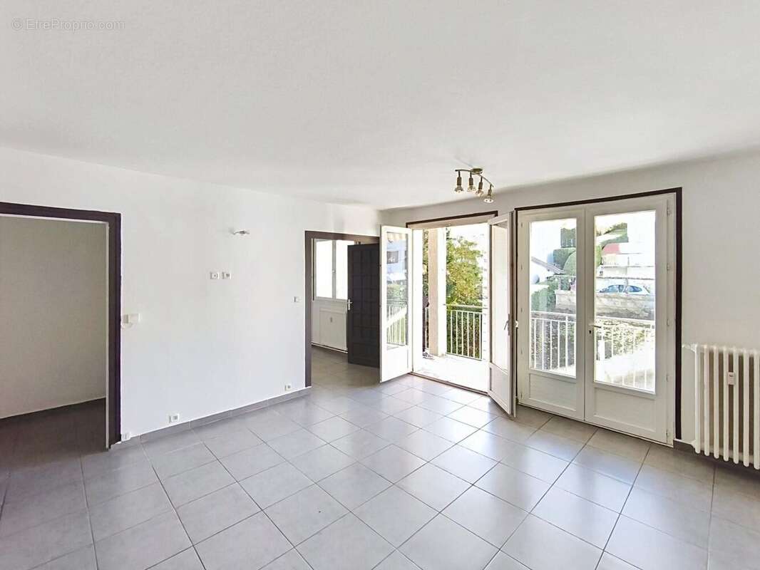 Photo 2 - Appartement à SAINT-ETIENNE
