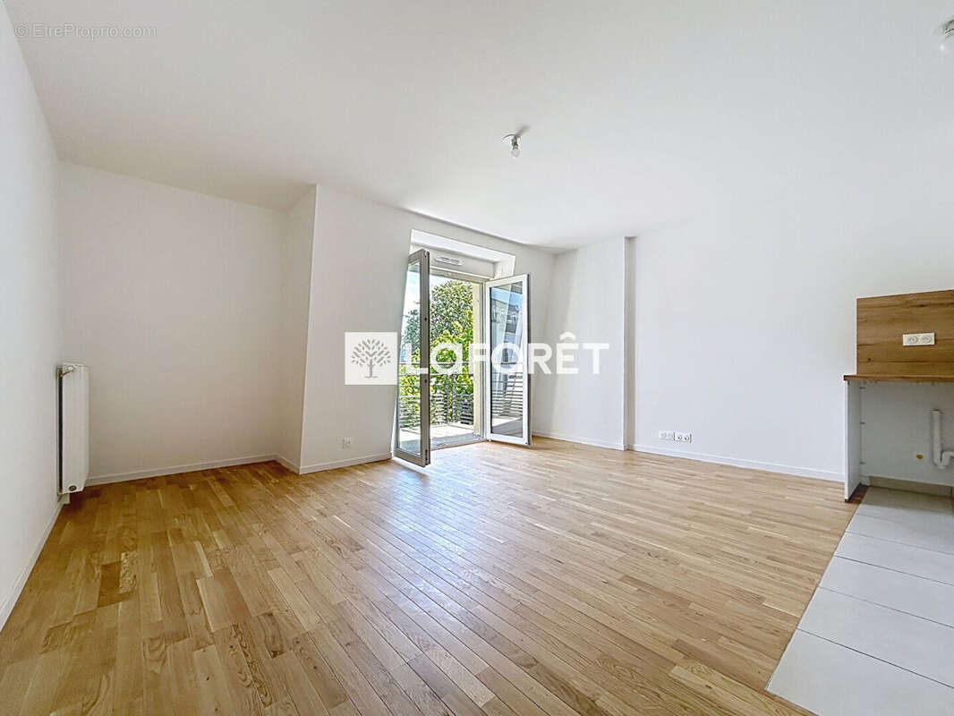 Appartement à VERNEUIL-SUR-SEINE