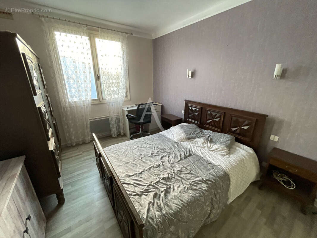 Maison 111 m² à Castelnaudary  - photo 13