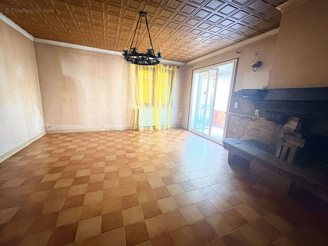 Maison à GINOLES