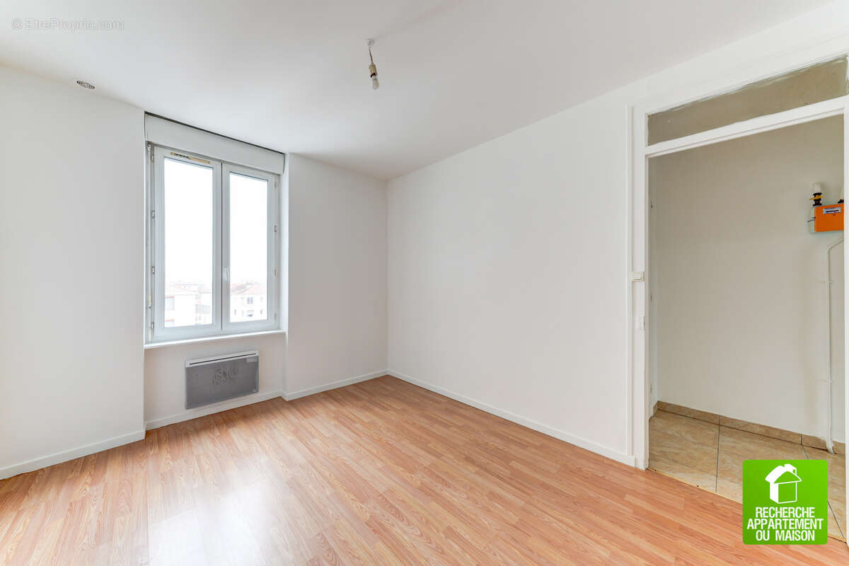 Appartement à VENISSIEUX