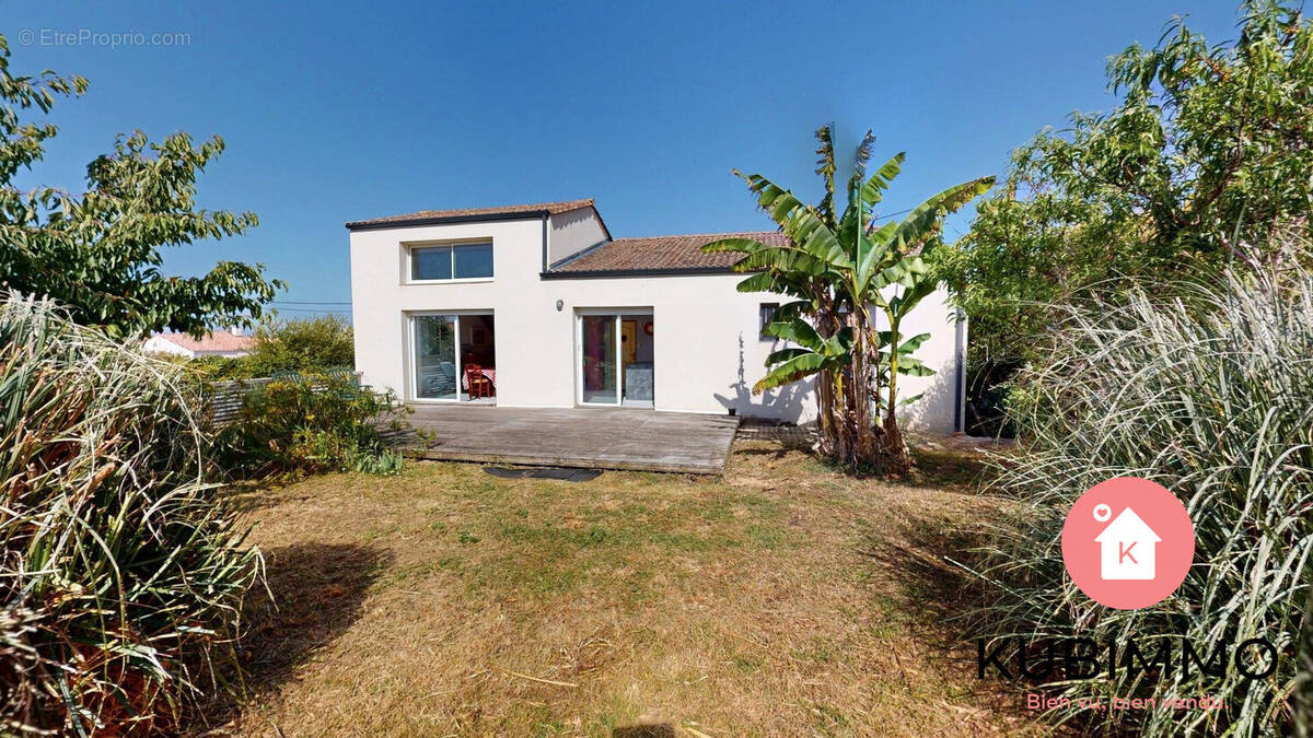 Maison à LONGEVILLE-SUR-MER
