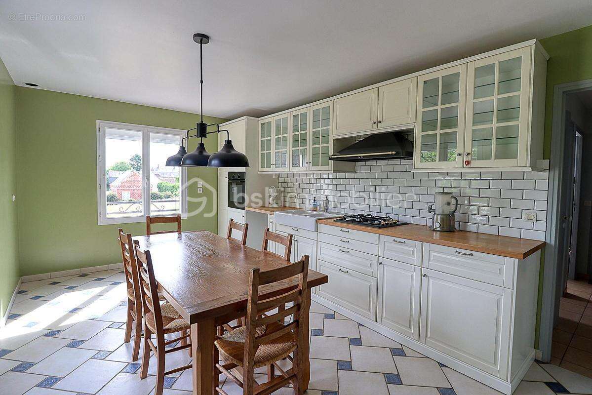 Grande maison familiale (8 pièces / 4 Chambres) à Hodenc en Bray – 15 minutes de Beauvais et Gournay-en-Bray - photo 9