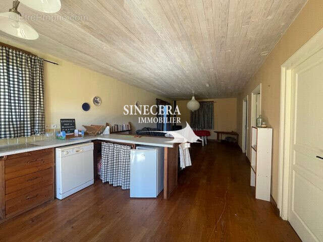 Maison à SAINT-MICHEL-DE-DOUBLE