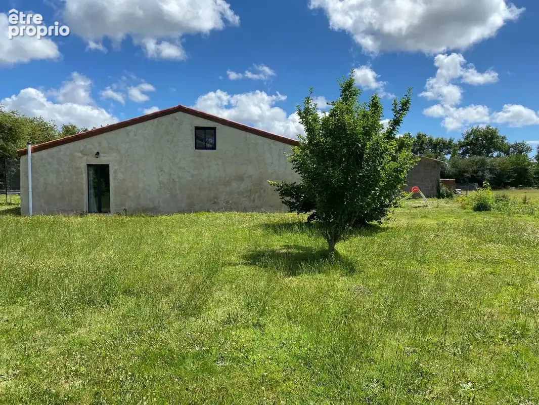 Magnifique grange rénovée à la campagne sur 2800m2 de terrai - photo 11