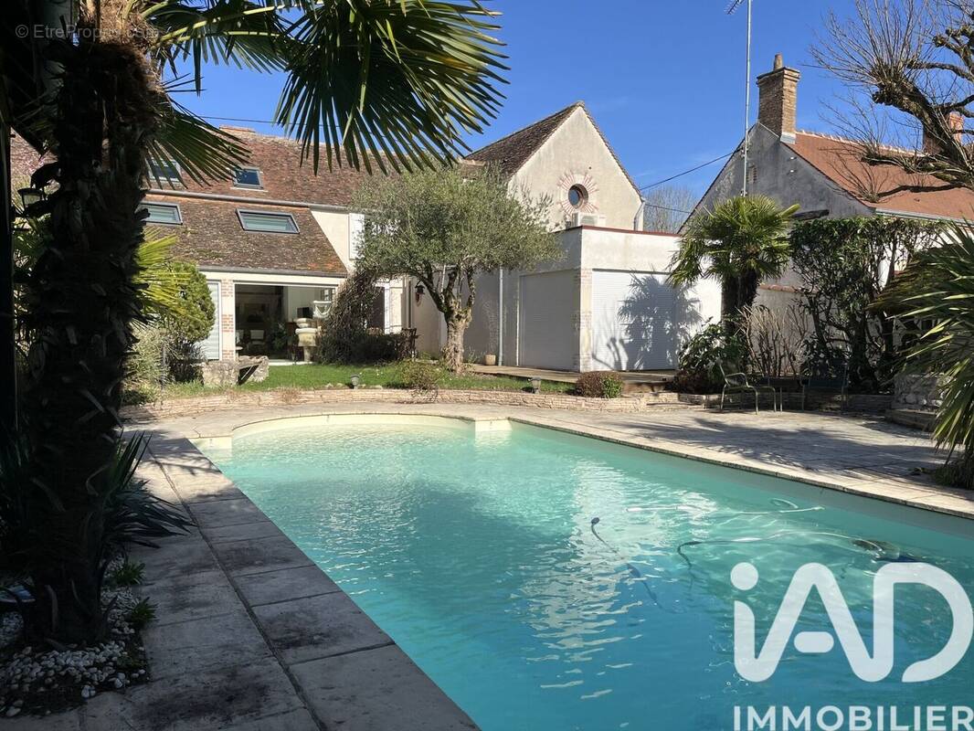 Photo 1 - Maison à SAINT-DENIS-EN-VAL