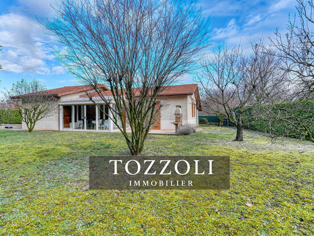 Maison à VILLEFONTAINE