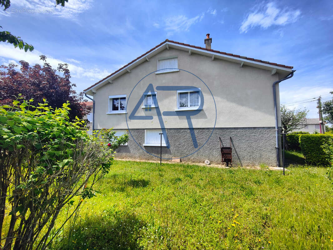 Maison à BRIOUDE