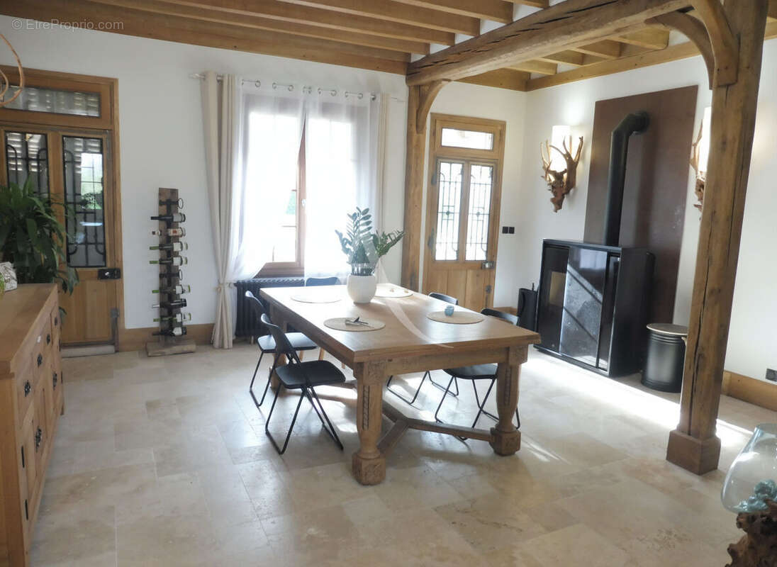 Maison à SALBRIS