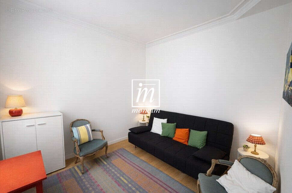 Appartement à PARIS-8E