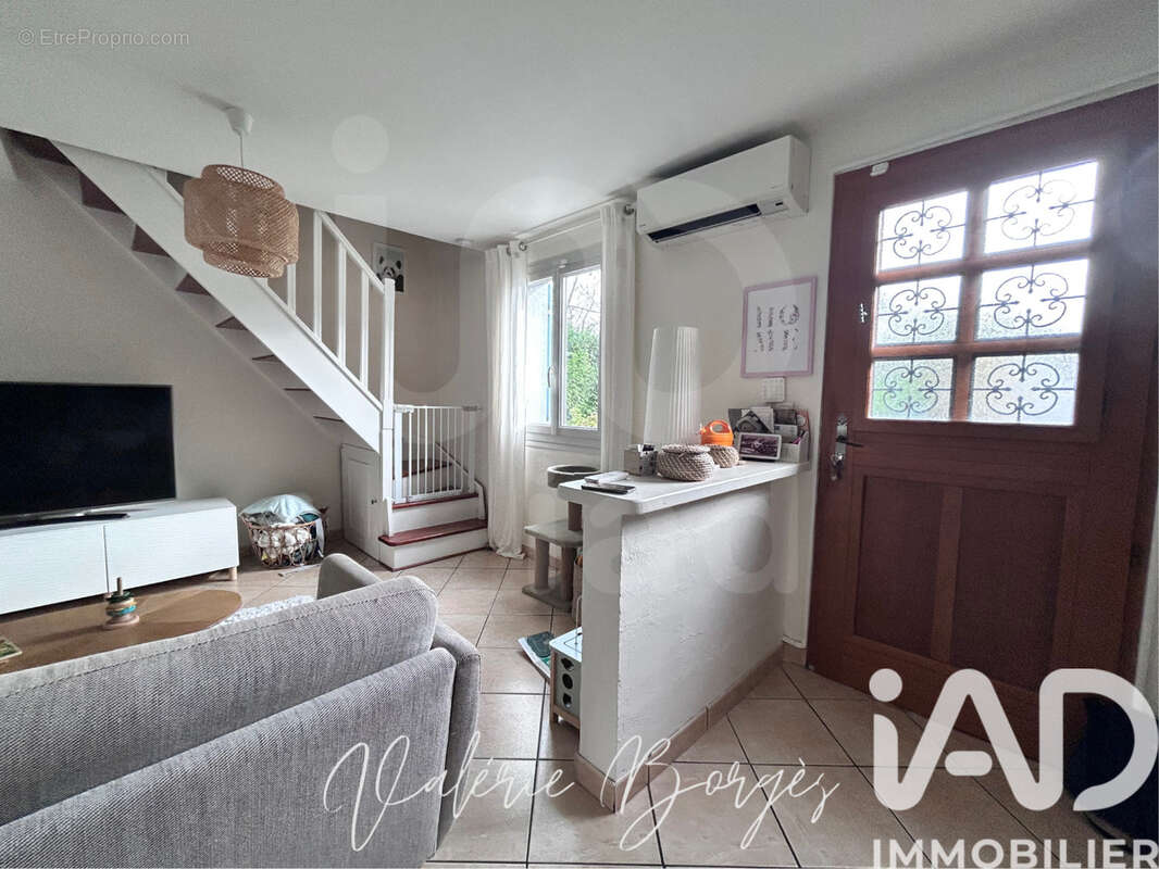 Photo 2 - Maison à FAREMOUTIERS