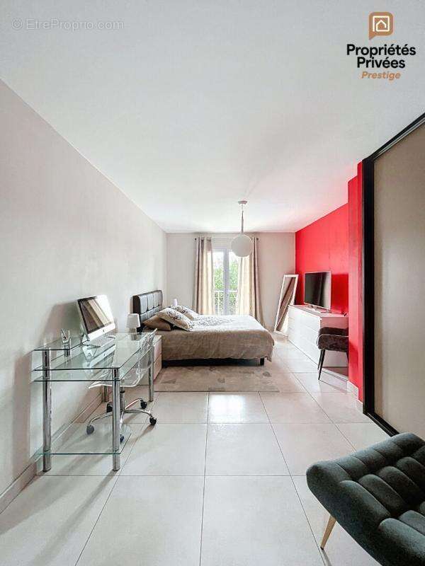 Villa provençale 260 m² ? 4 suites ? piscine, jacuzzi ? terrain paysager 5 000 m² ? DPE A ? Saint-Maximin-la-Sainte-Baume - photo 14