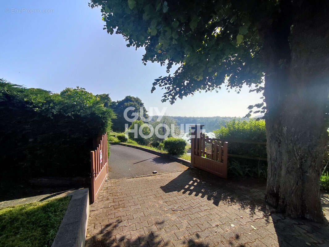 Appartement à AYDAT