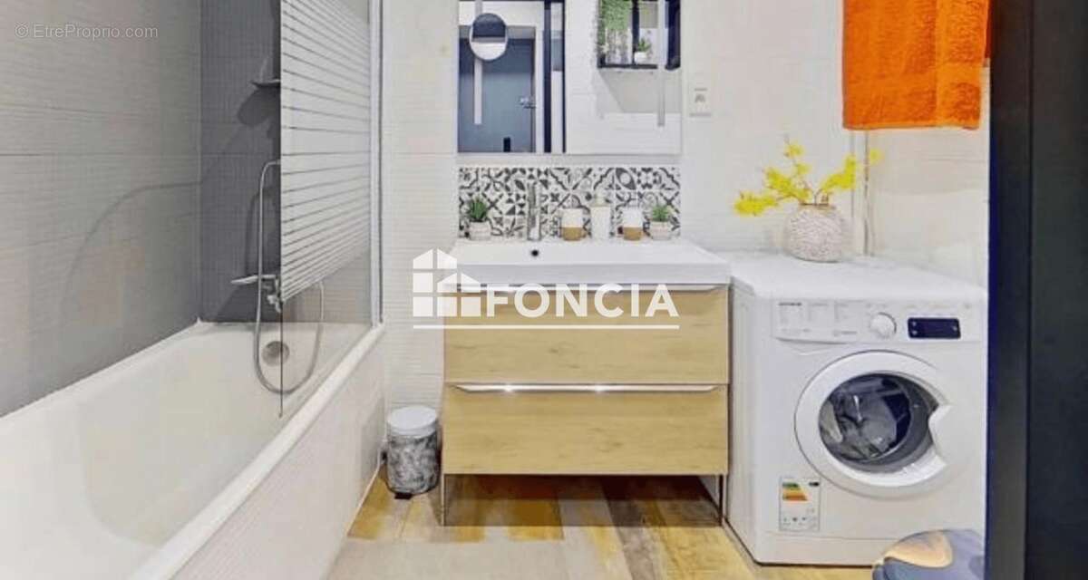 Appartement à HYERES