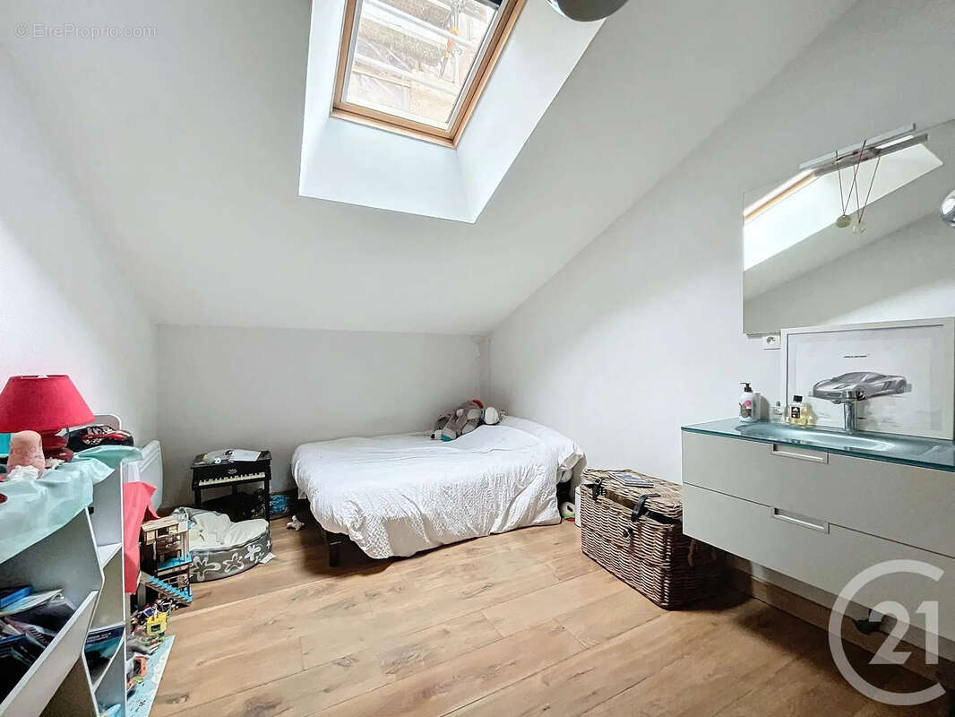 Maison 220 m² à Troyes  - photo 6