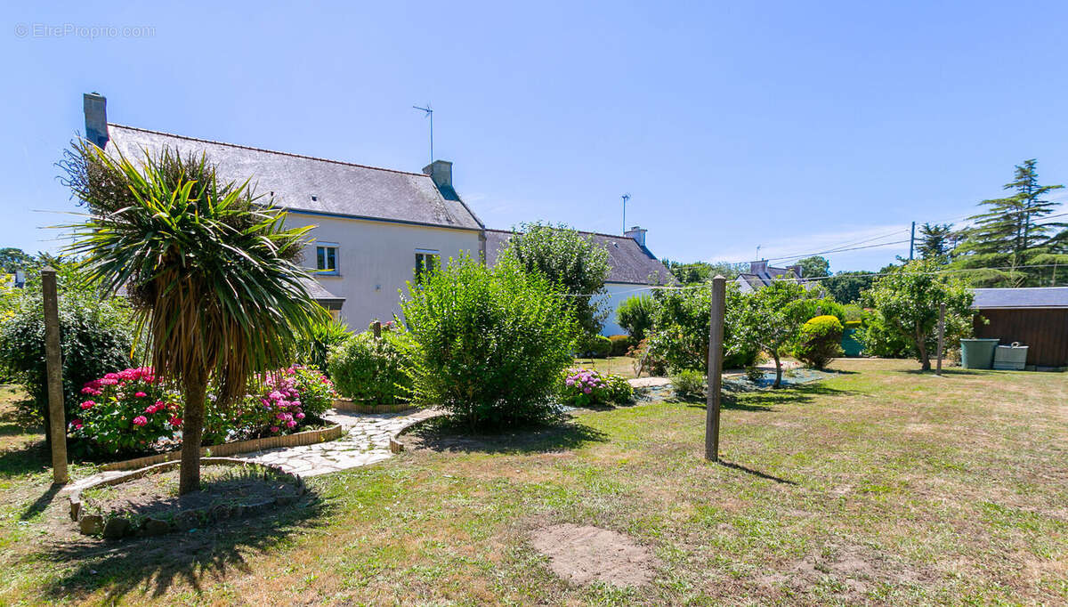 Maison à NEVEZ