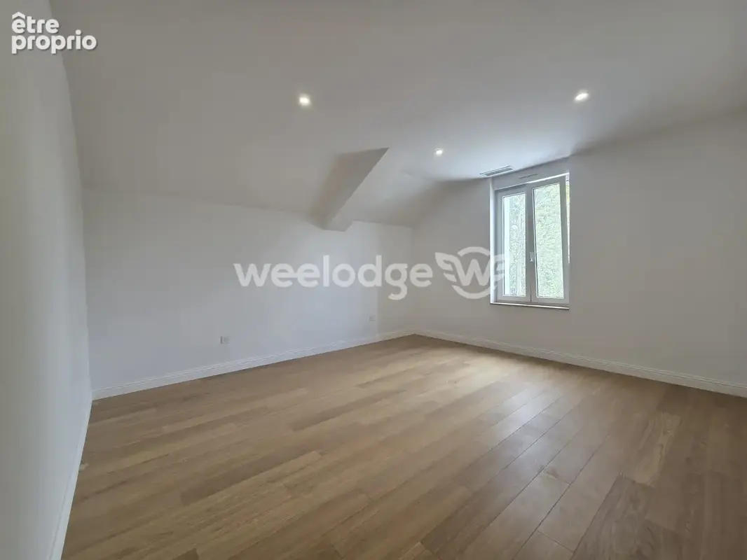 Maison 5 pièces 135 m² à vendre à Neuf-Mesnil (59330) - photo 8