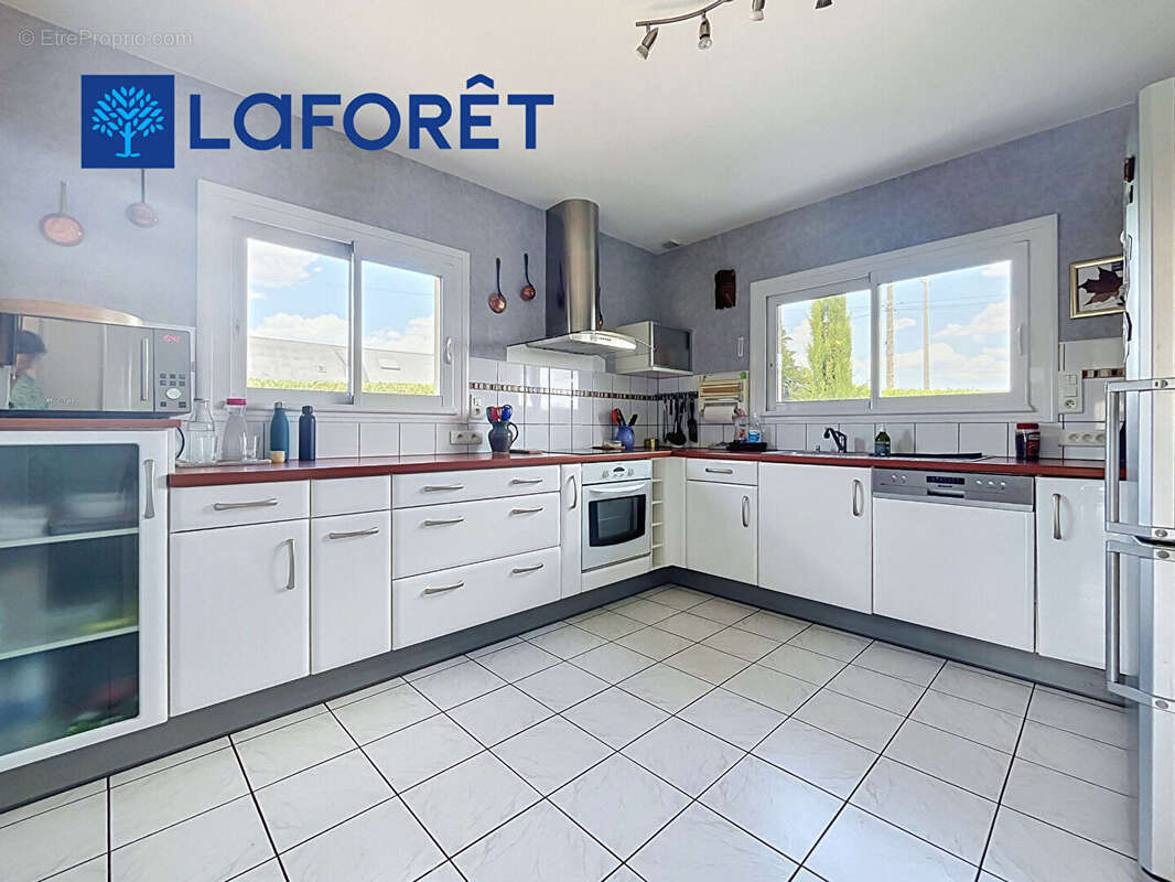 A VENDRE, Neulliac maison 6 pièces 133 m² - photo 5